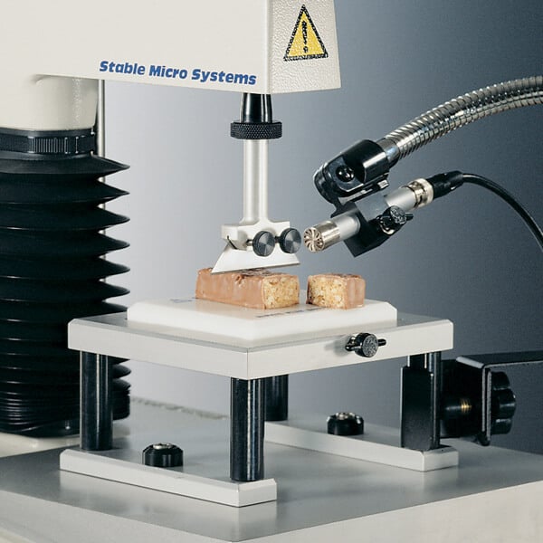 Acoustic cutting test on biscuit bar
