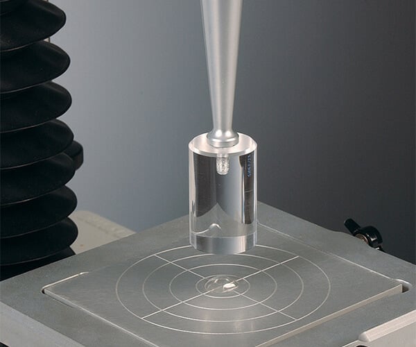 Contact lens compression test