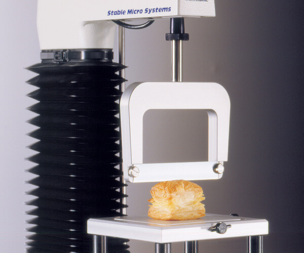 Extended Craft Knife test on pastry sample