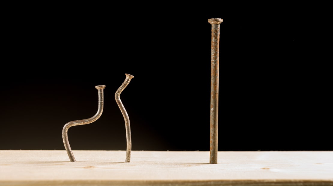 Measuring the hardness of nails TA.XTplusC Texture Analyser