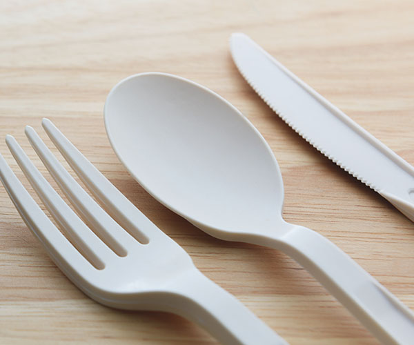 Cutlery produced from upcycled products